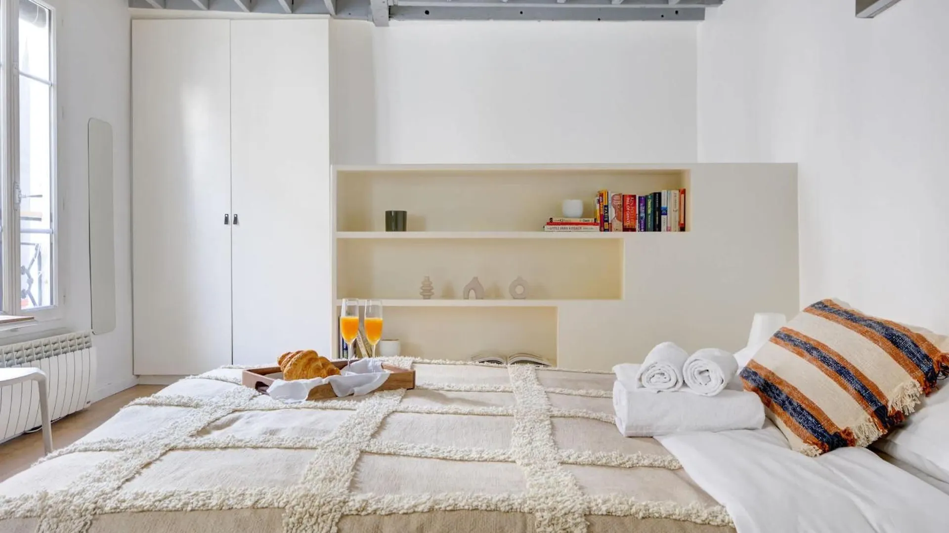 Le Marais & Pompidou - Cityapartmentstay Paris