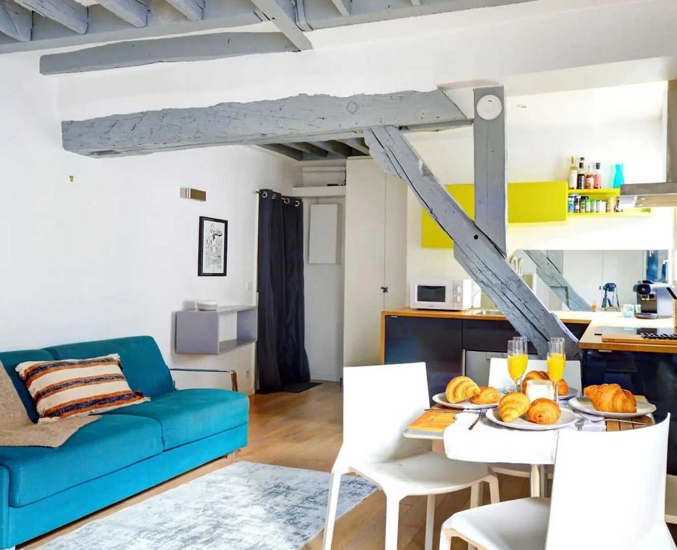 Le Marais & Pompidou - Cityapartmentstay Paris